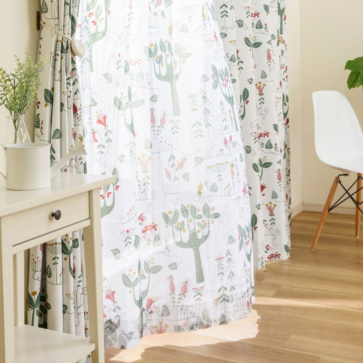 北欧カーテン 鮮やかな色彩が映えるデザイン カーテン通販専門店 インズ本店 北欧カーテン 鮮やかな色彩が映えるデザイン カーテン通販専門店 インズ本店